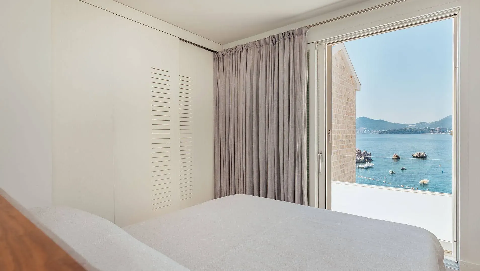 Sale, house, 320m², Pržno, Budva