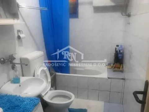 Prodaja, jednosoban stan, 40m², Vračar Hram, Vračar Sve Podlokacije - image 10