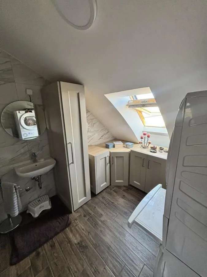 Prodaja, četvorosoban stan, 102m², Telep, Novi Sad Sve Podlokacije