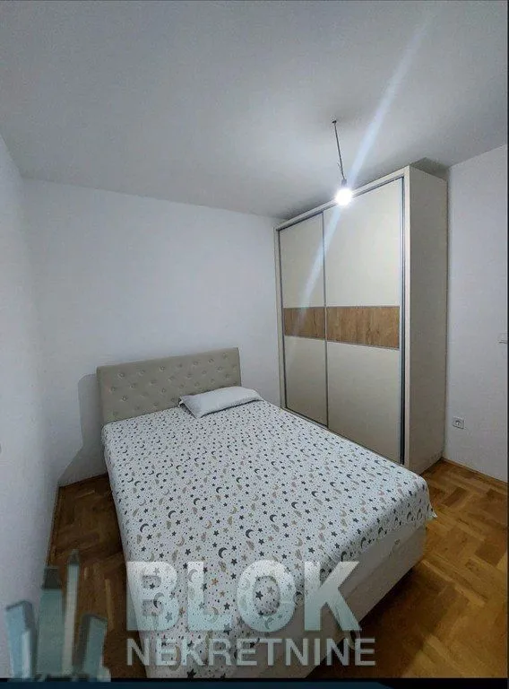 Izdavanje, dvosoban stan, 65m², Podgorica, Crna Gora