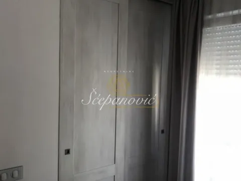 Izdavanje, dvosoban stan, 54m², Centar, Novi Sad - image 12