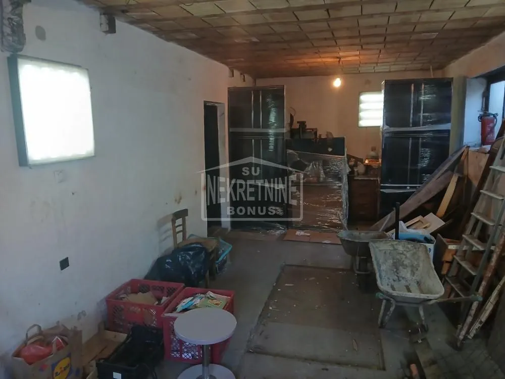 Prodaja, kuća, 240m², Mali Bajmok, Subotica