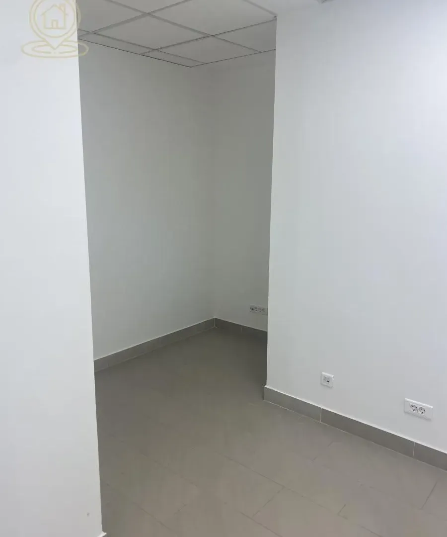 Rent, office space, 300m², Savski Venac, Beograd