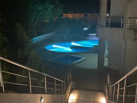 Sale, office space, 190m², Risan, Kotor - image 10