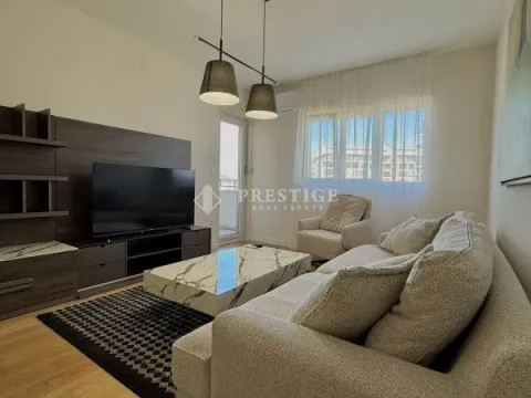 Rent, one bedroom apartment, 49m², Central Point, Podgorica - image 4