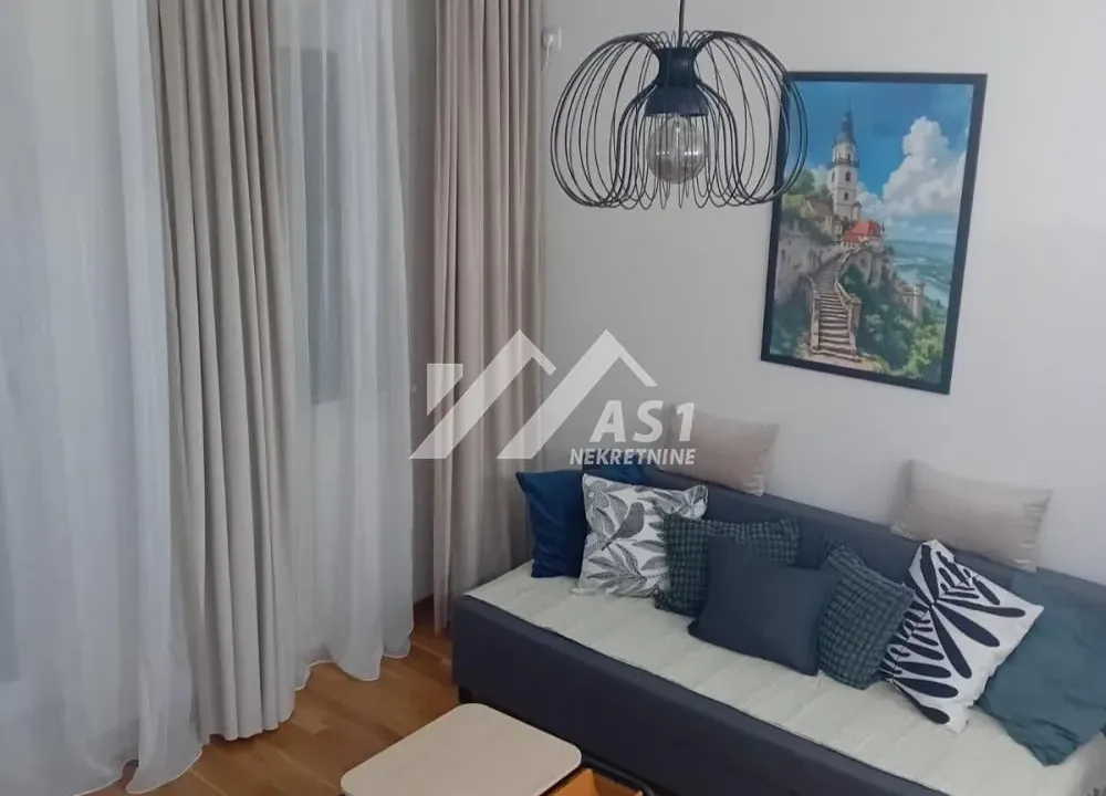 Izdavanje, jednosoban stan, 40m², Adice, Novi Sad Sve Podlokacije