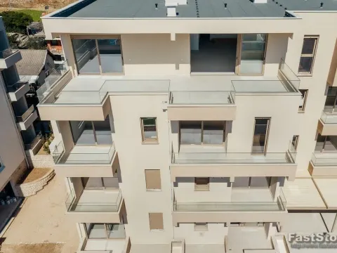 Sale, house, 144m², Đenovići, Herceg Novi - image 9