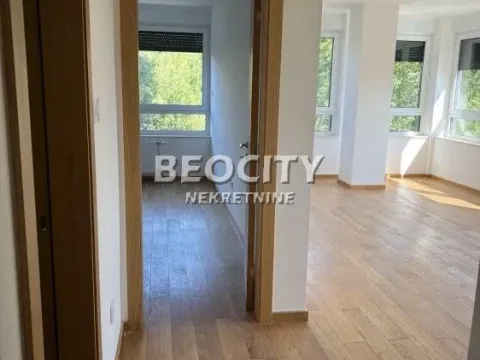 Izdavanje, poslovni prostor, 59m², Centar, Novi Sad - image 14