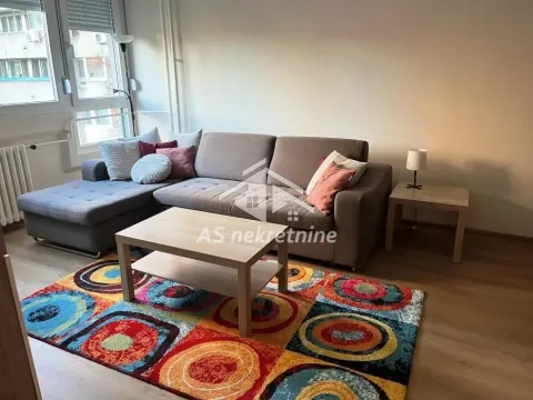 Rent, two bedroom apartment, 66m², Novi Beograd Sve Podlokacije, Beograd - image 2