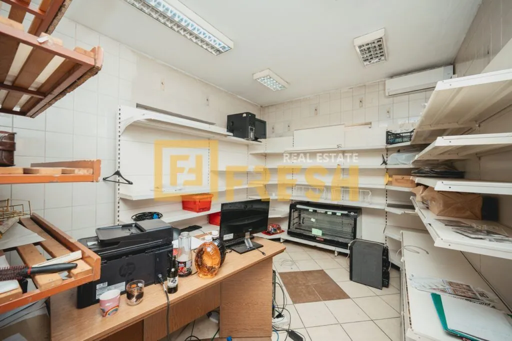 Rent, office space, 370m², Stari Aerodrom, Podgorica