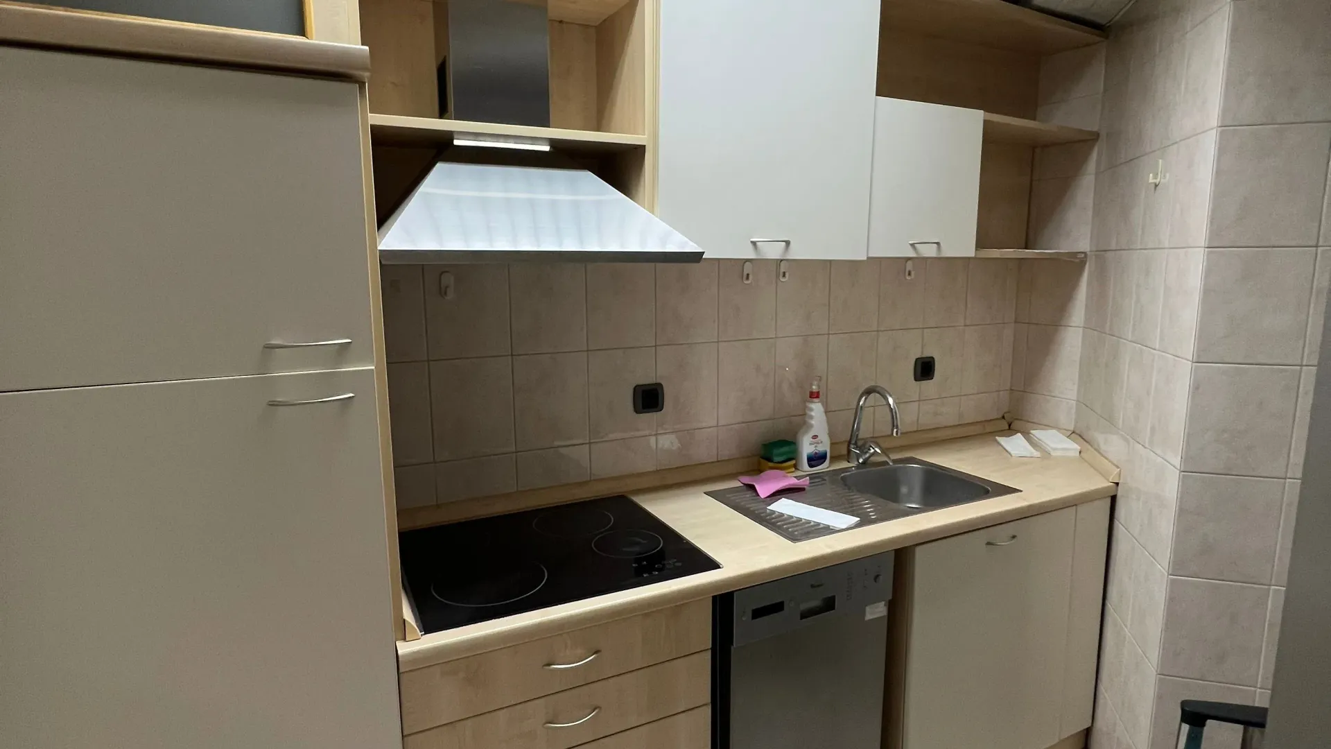 Sale, office space, 412m², Preko Morače, Podgorica