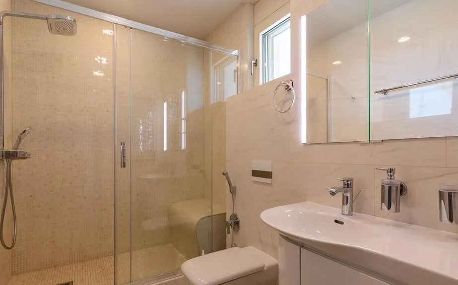 Sale, house, 400m², Bečići, Budva