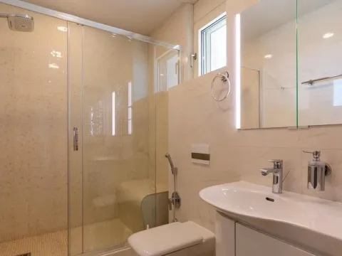 Sale, house, 400m², Bečići, Budva - image 14