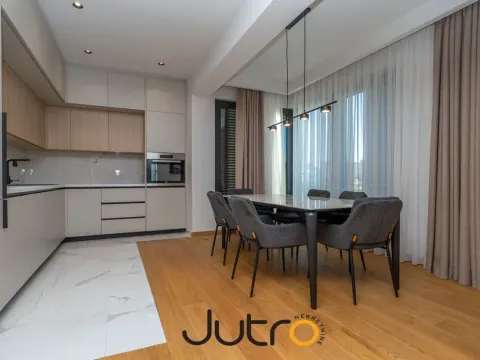 Izdavanje, trosoban stan, 87m², Podgorica, Crna Gora - image 6