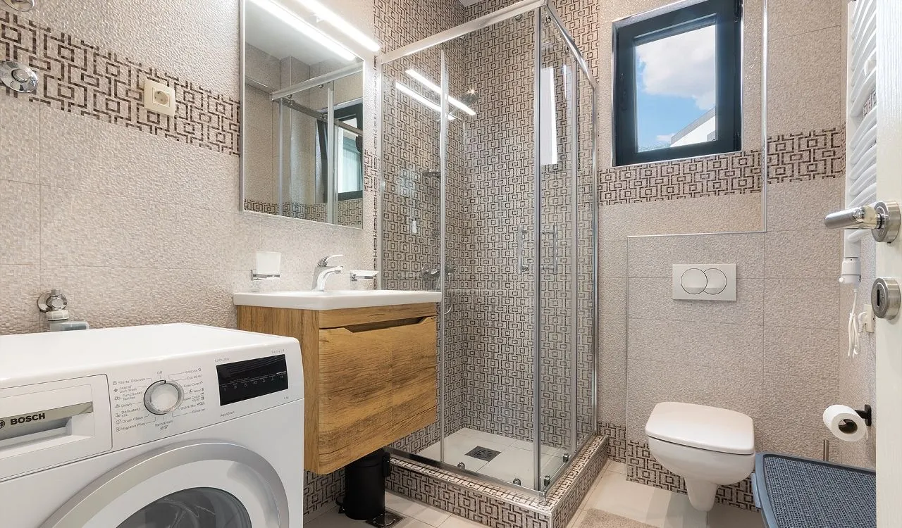 Prodaja, dvosoban stan, 81m², Bečići, Budva