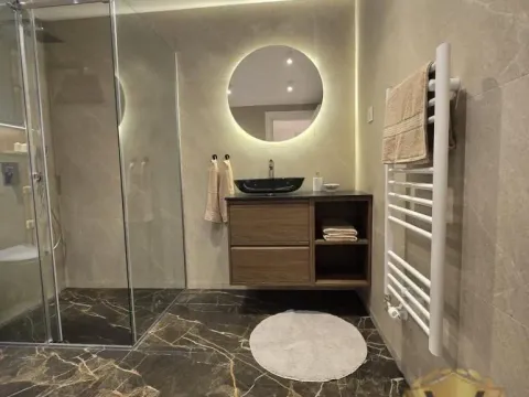 Izdavanje, trosoban stan, 114m², Vračar Hram, Vračar Sve Podlokacije - image 16