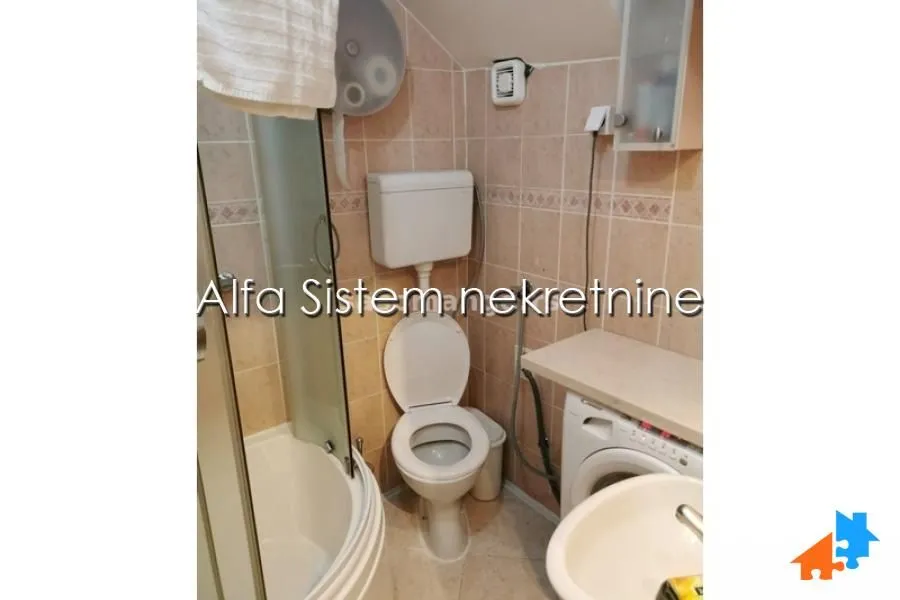 Rent, two bedroom apartment, 54m², Kalenić Pijaca, Vračar Sve Podlokacije