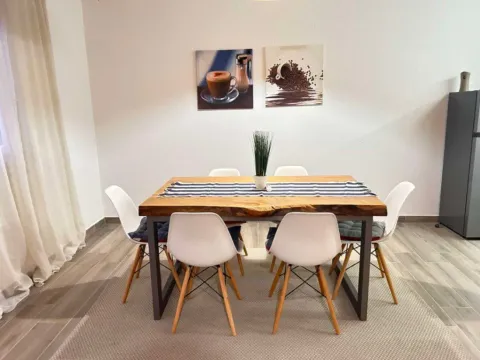 Izdavanje, dvosoban stan, 91m², Konik, Podgorica - image 5