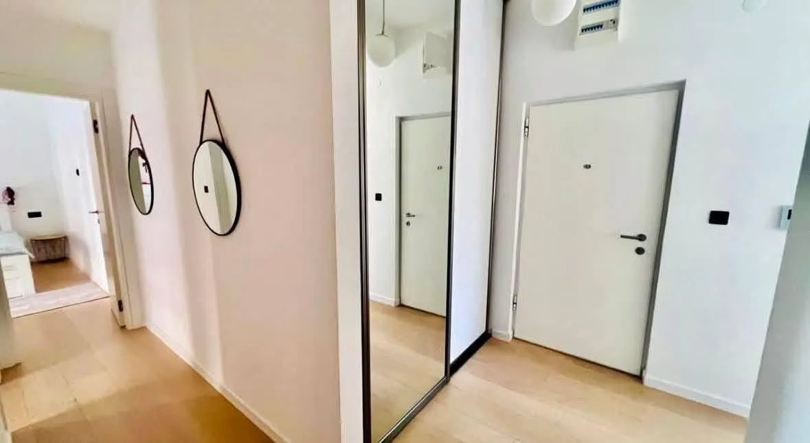 Prodaja, dvosoban stan, 52m², Donja Lastva, Tivat