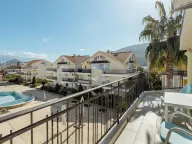 Sale, three bedroom apartment, 172m², Đenovići, Herceg Novi - image 1