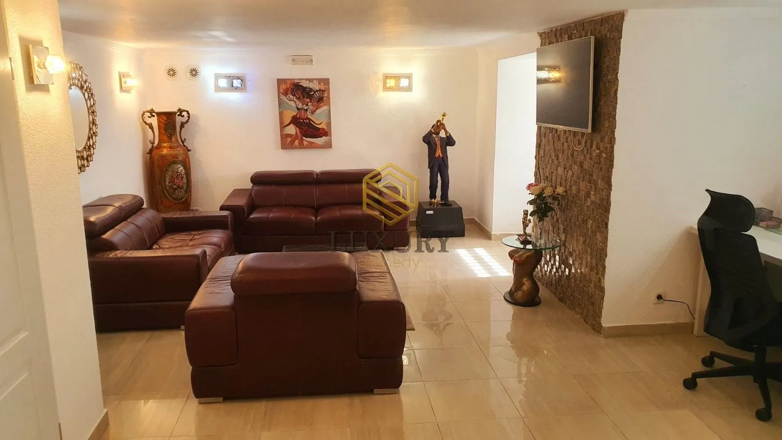 Rent, one bedroom apartment, 80m², Tuški Put, Podgorica