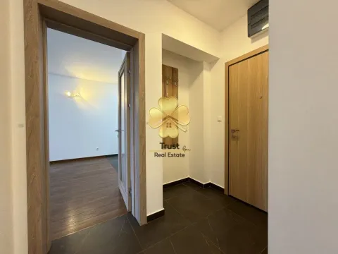 Izdavanje, dvosoban stan, 70m², Master Kvart, Podgorica - image 6