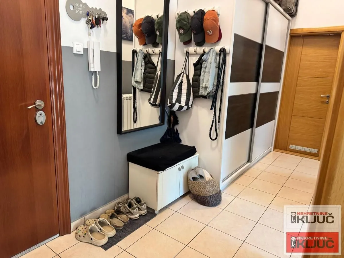 Prodaja, trosoban stan, 79m², Liman 3, Novi Sad Sve Podlokacije