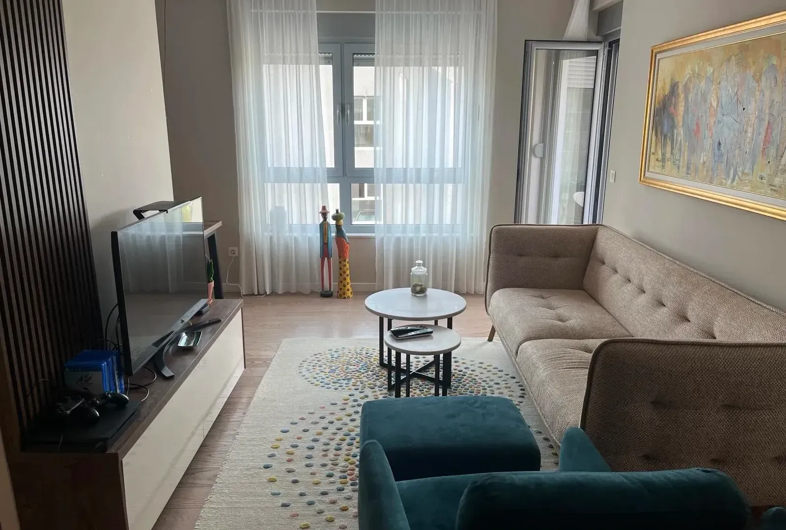 Izdavanje, stan, 54m², Tivat, Crna Gora