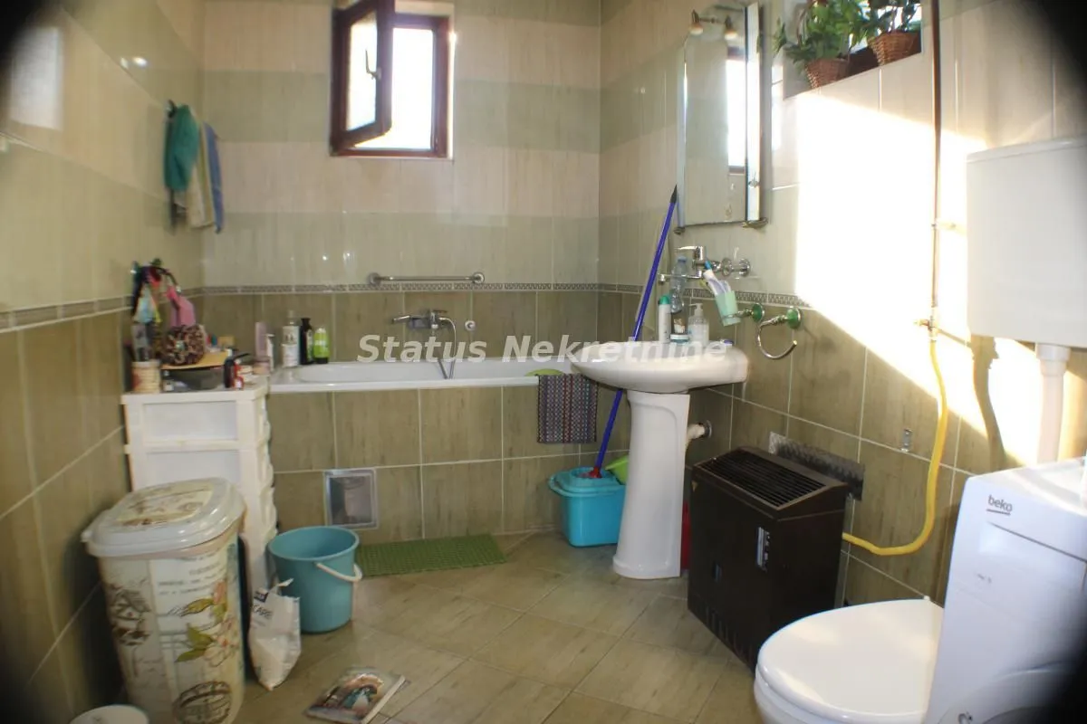 Prodaja, kuća, 162m², Veternik, Novi Sad Sve Podlokacije