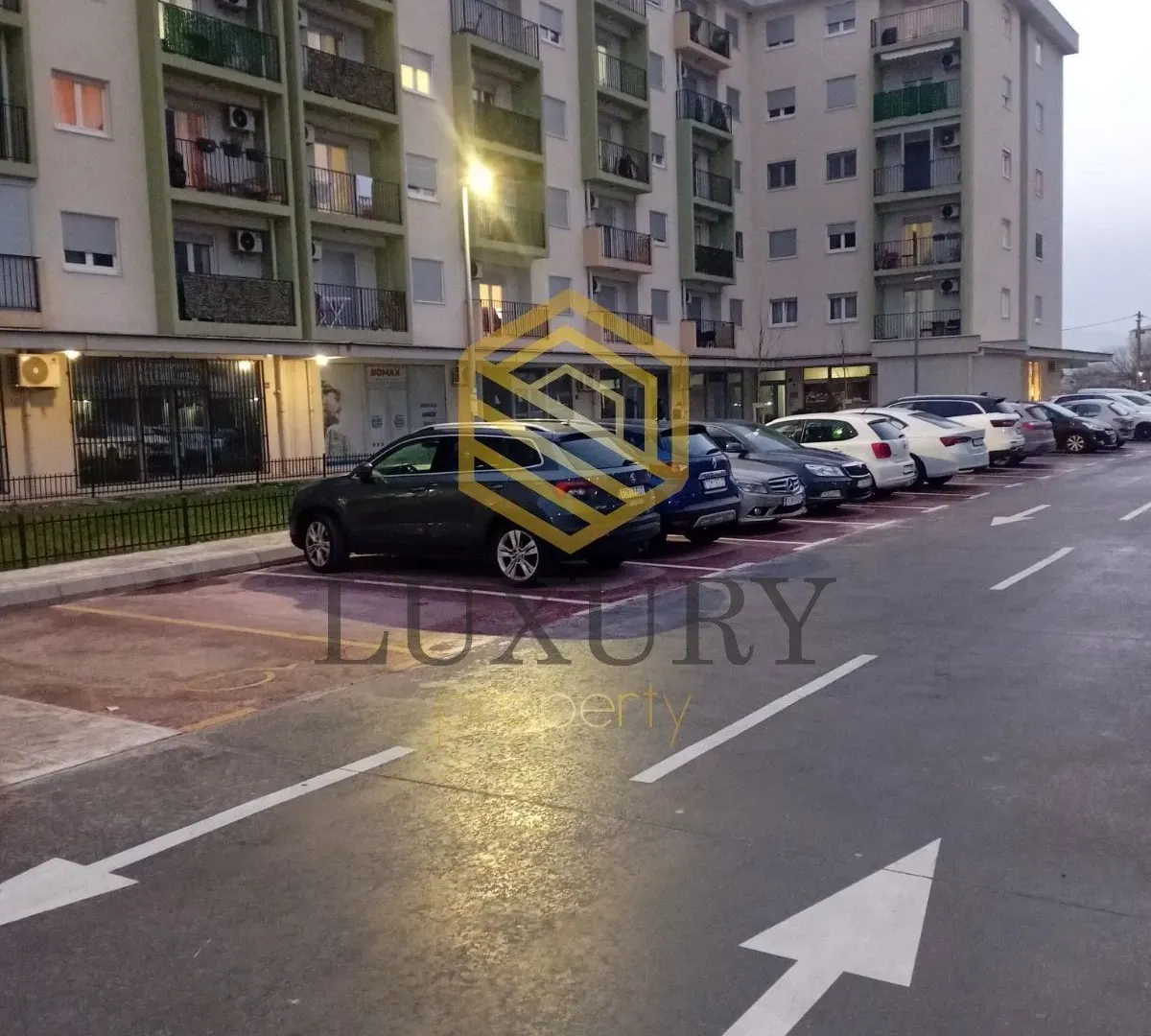 Prodaja, dvosoban stan, 43m², Zabjelo, Podgorica