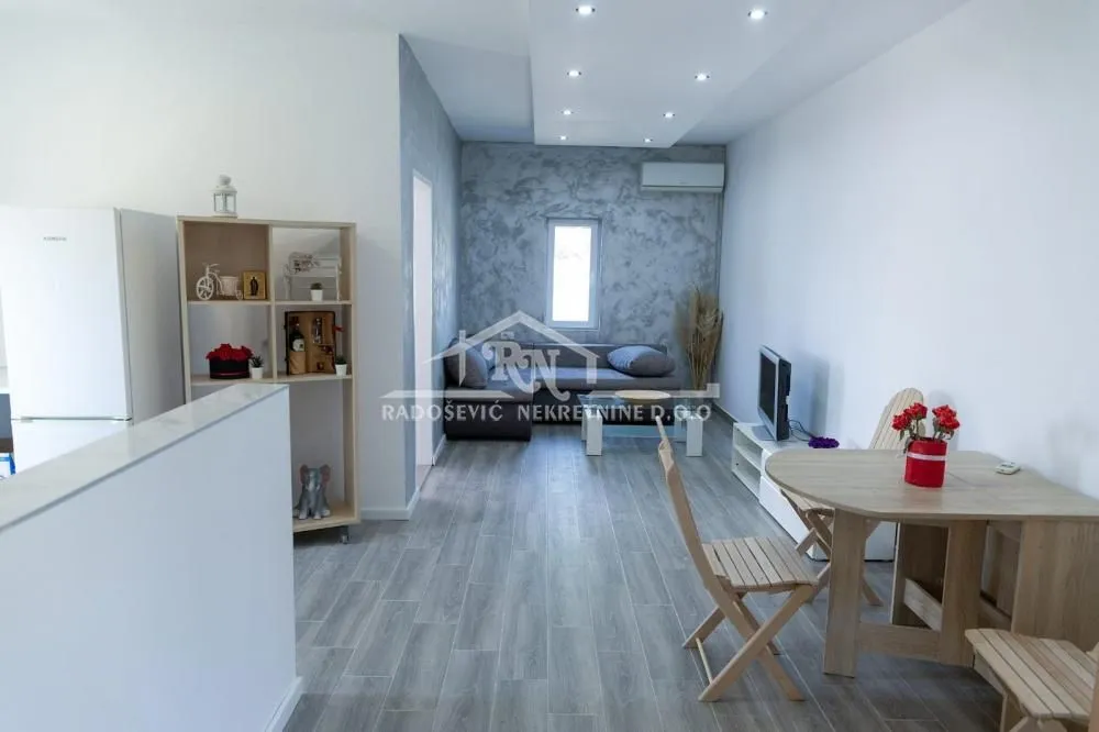 Sale, three bedroom apartment, 71m², Miljakovac, Rakovica