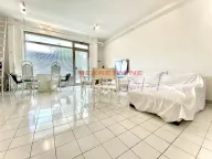 Sale, house, 257m², Filmski Grad, Beograd - image 9