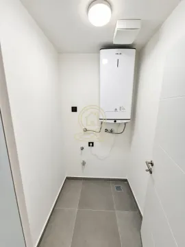 Prodaja, dvosoban stan, 74m², Banovo Brdo, Beograd - image 10