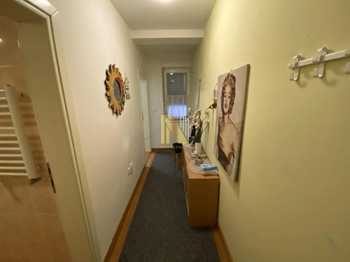 Prodaja, dvosoban stan, 54m², Grbavica, Novi Sad Sve Podlokacije