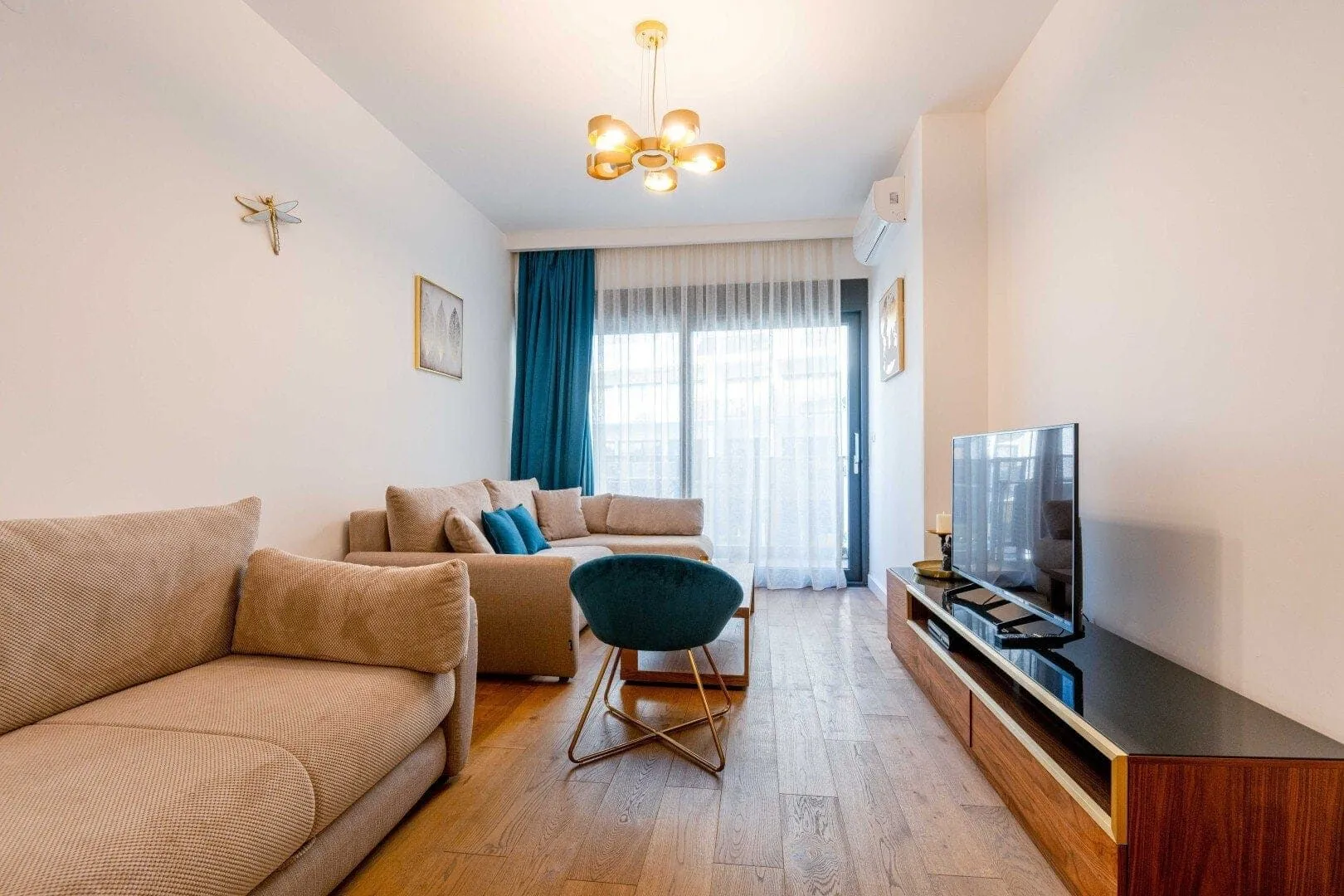 Prodaja, jednosoban stan, 65m², Centar, Bar