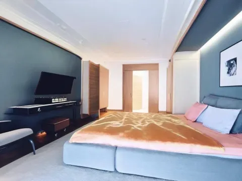 Rent, three bedroom apartment, 400m², Porto Montenegro, Tivat - image 8
