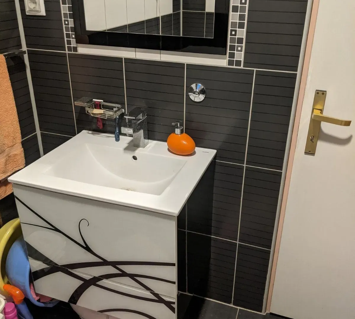 Prodaja, kuća, 274m², Tavrića obori, Jagodina