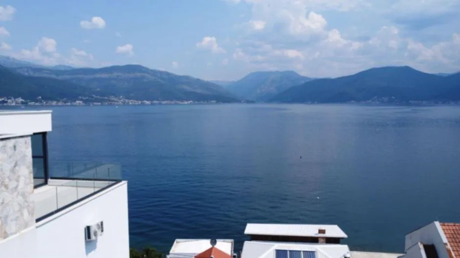 Sale, house, 200m², Krašići, Tivat