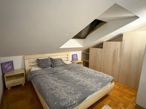 Rent, three bedroom apartment, 40m², Vezirov Most, Podgorica - image 6