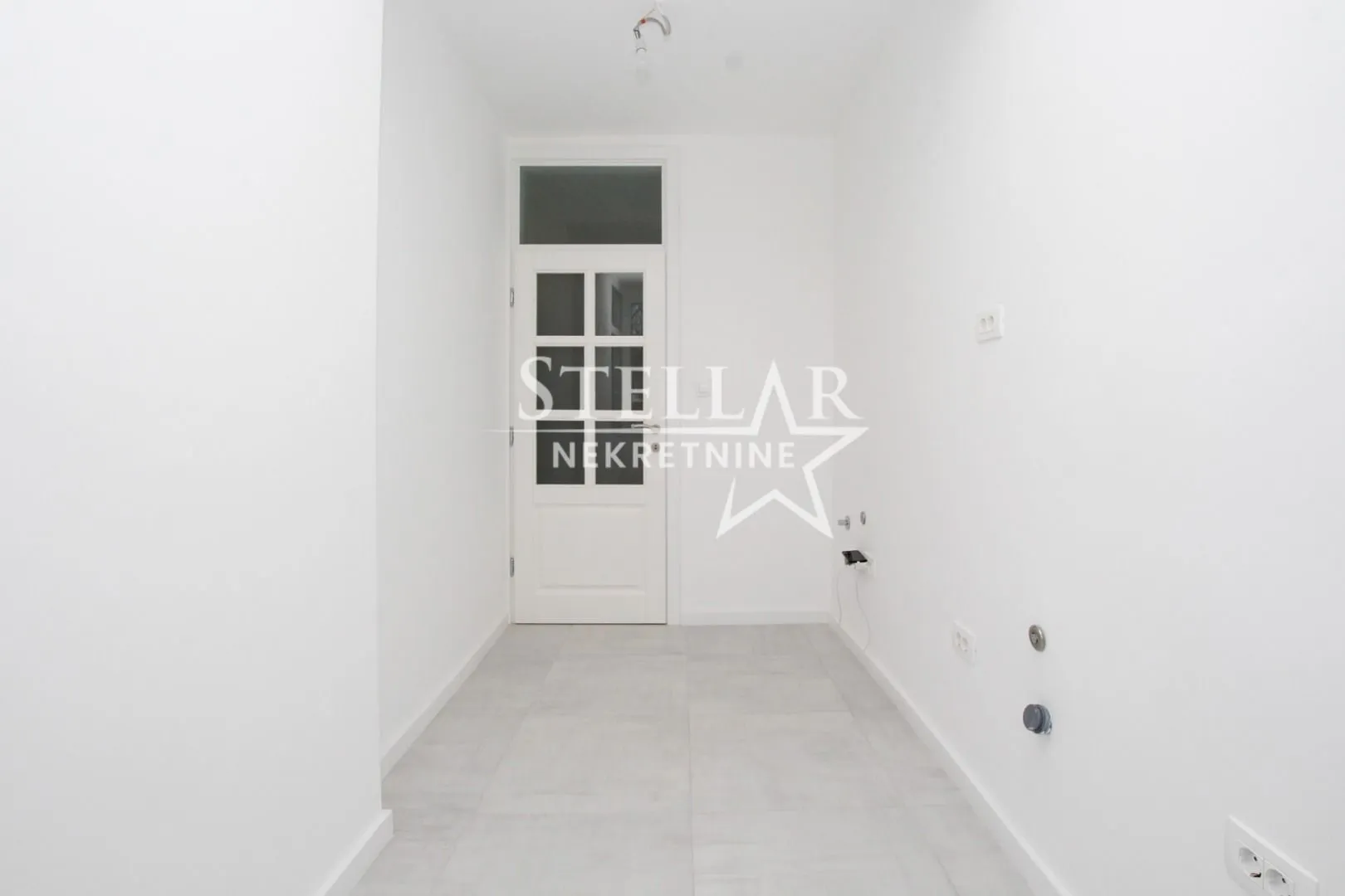 Rent, office space, 50m², Preko Morače, Podgorica