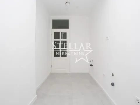 Izdavanje, poslovni prostor, 50m², Preko Morače, Podgorica - image 5