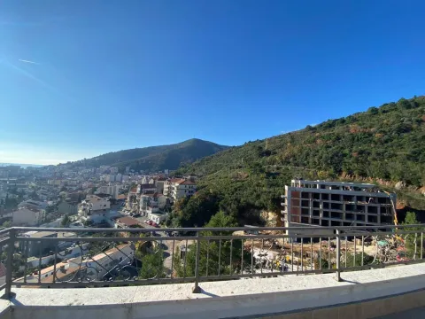 Sale, two bedroom apartment, 195m², Dubovica, Budva - image 2