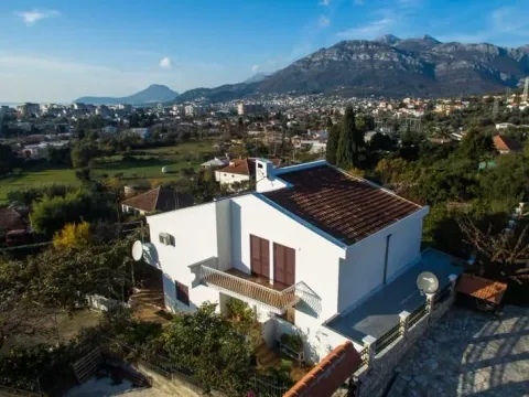 Prodaja, kuća, 300m², Bar, Crna Gora