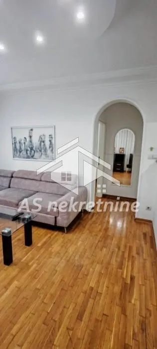 Rent, two bedroom apartment, 51m², Stari Grad, Beograd