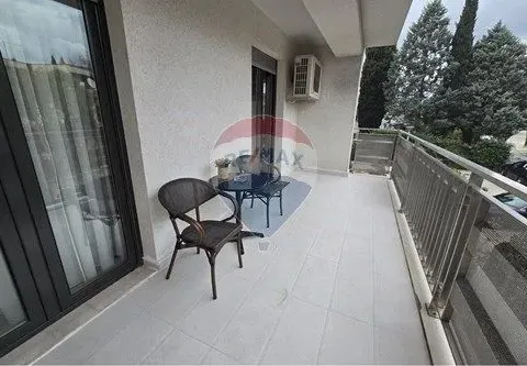 Izdavanje, dvosoban stan, 80m², Gorica C, Podgorica - image 3