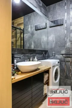 Prodaja, dvosoban stan, 69m², Centar, Novi Sad - image 24