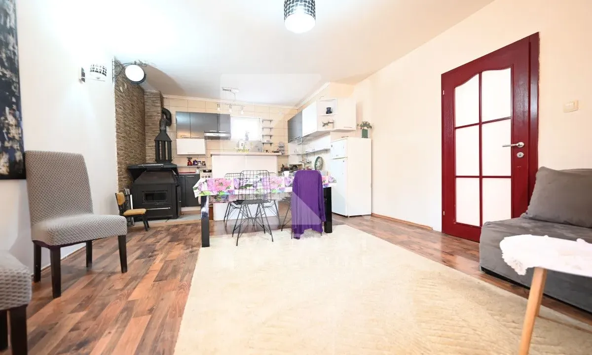 Sale, house, 352m², Masline, Podgorica