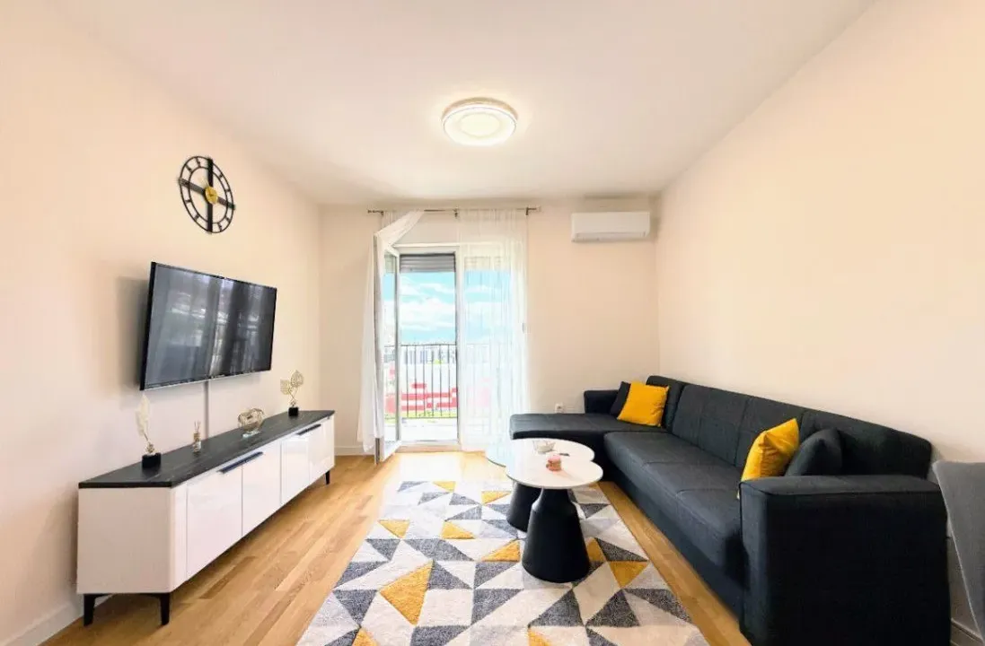 Rent, two bedroom apartment, 51m², Pobrežje, Podgorica