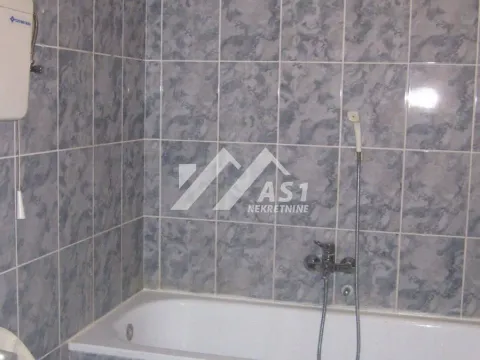 Izdavanje, trosoban stan, 65m², Novi Sad Sve Podlokacije, Novi Sad - image 9