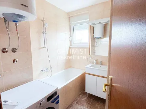 Rent, two bedroom apartment, 59m², Južni Bulevar, Vračar Sve Podlokacije - image 11